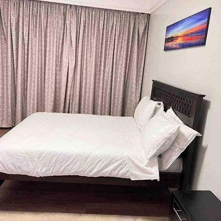 Lovely 3 Bedroom With A View Of The Park Machakos Exteriör bild