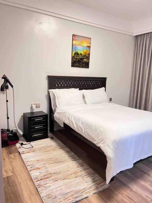 Lovely 3 Bedroom With A View Of The Park Machakos Exteriör bild