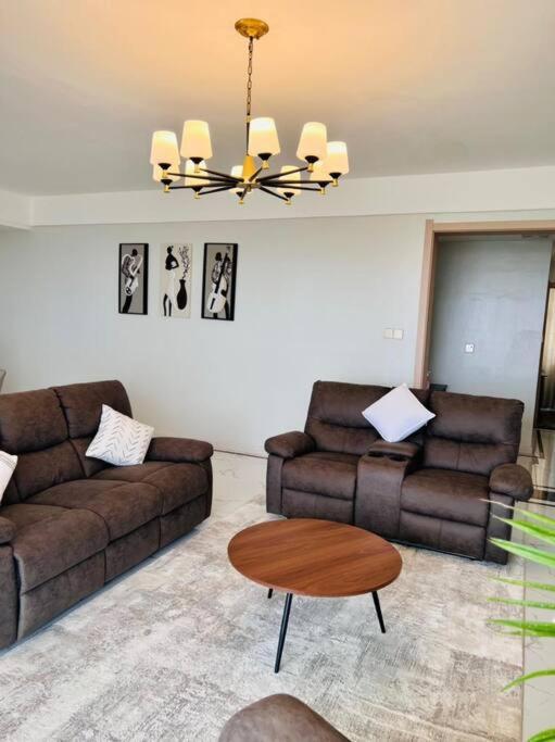 Lovely 3 Bedroom With A View Of The Park Machakos Exteriör bild